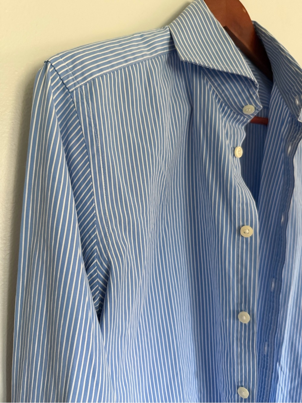 Charles Tyrwhitt Light Blue and White Pinstripe Men’s Dress Shirt